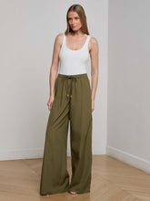 Valkyrie Snap Pant in Pine | L'AGENCE near me