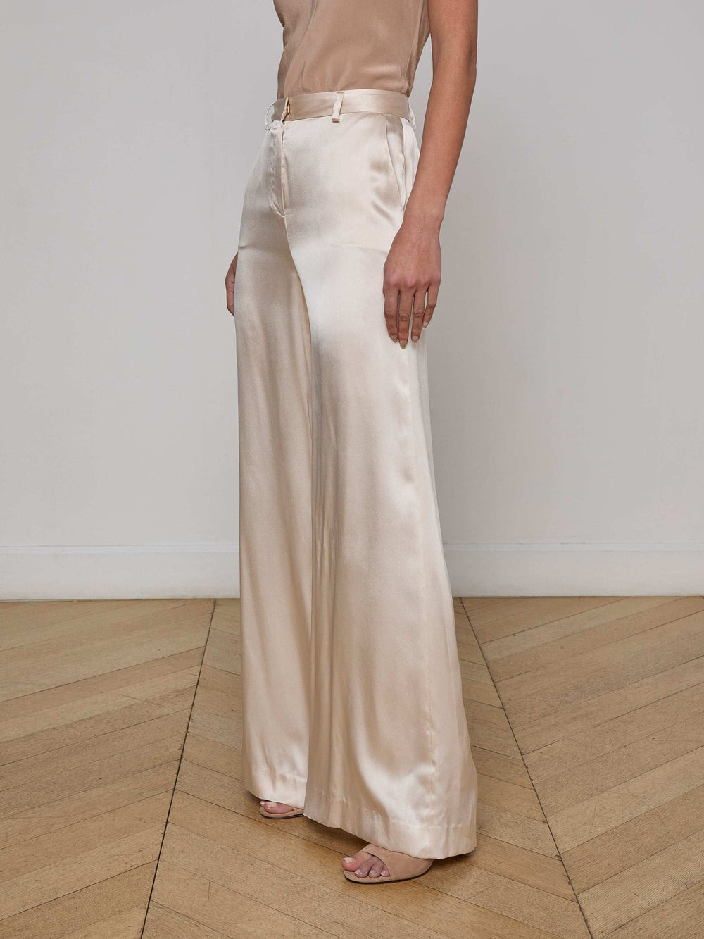 Gavin Silk Wide-Leg Pant in Champagne | L'AGENCE for sale