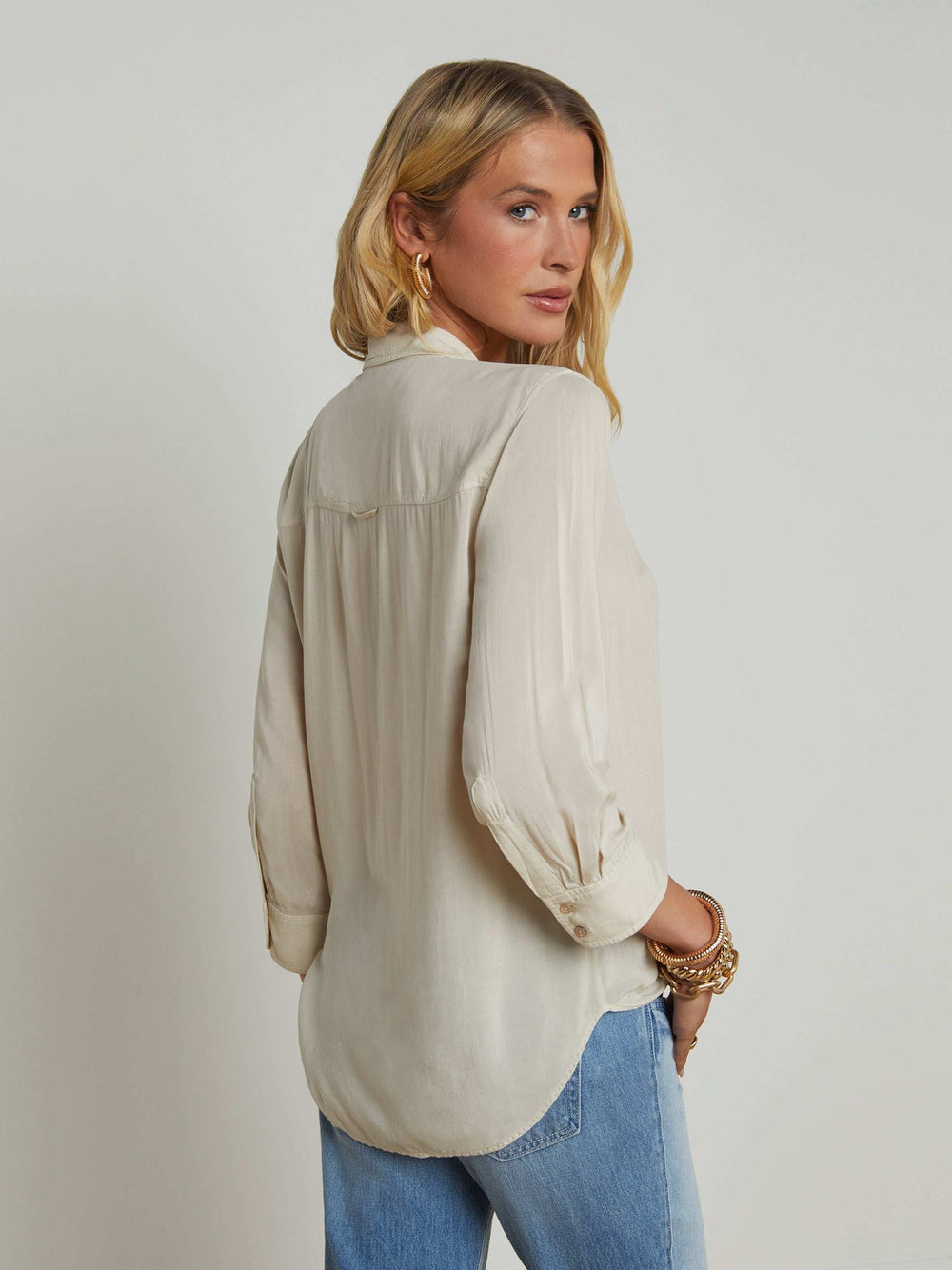 Marlene Blouse in Khaki | L'AGENCE near me