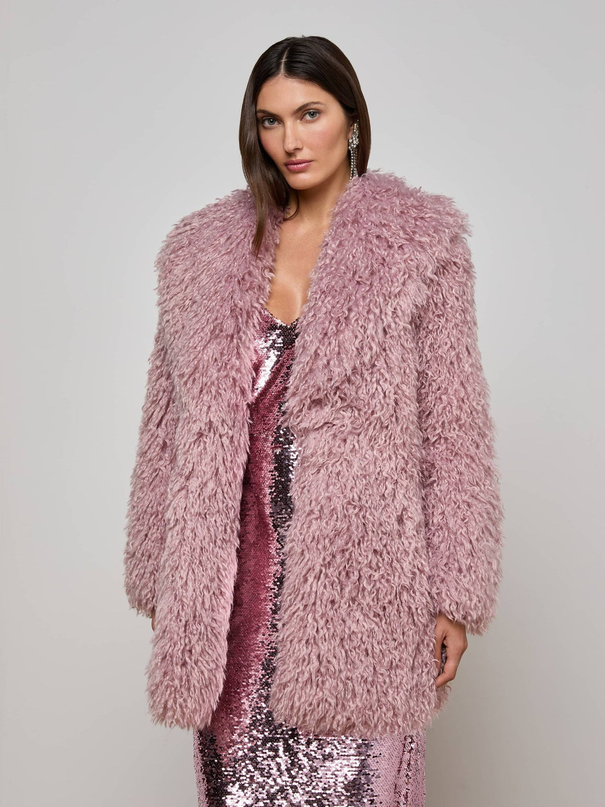 Toira Faux Fur Coat in Light Mauve | L'AGENCE online