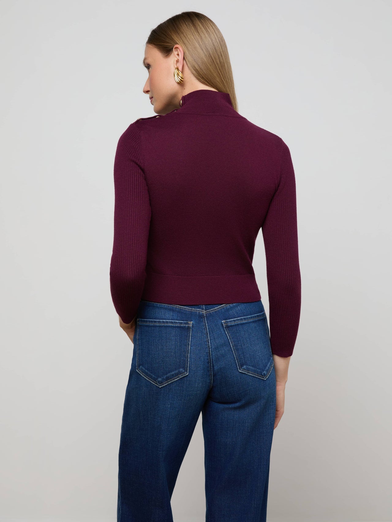 Kamdyn Mock-Neck Top in Dark Port/Gold | L'AGENCE online
