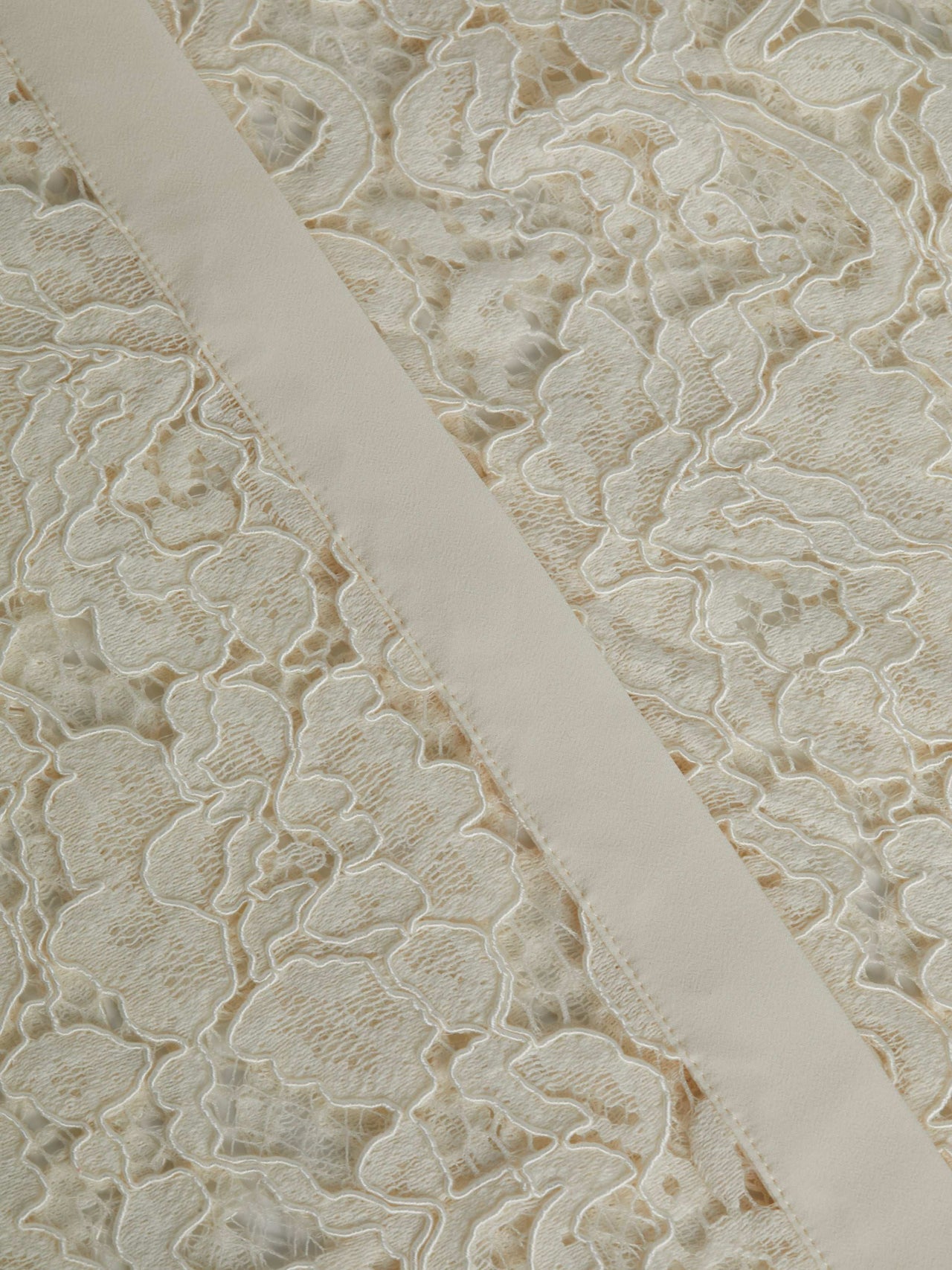 Maia Lace Blouse in Vintage White | L'AGENCE Women