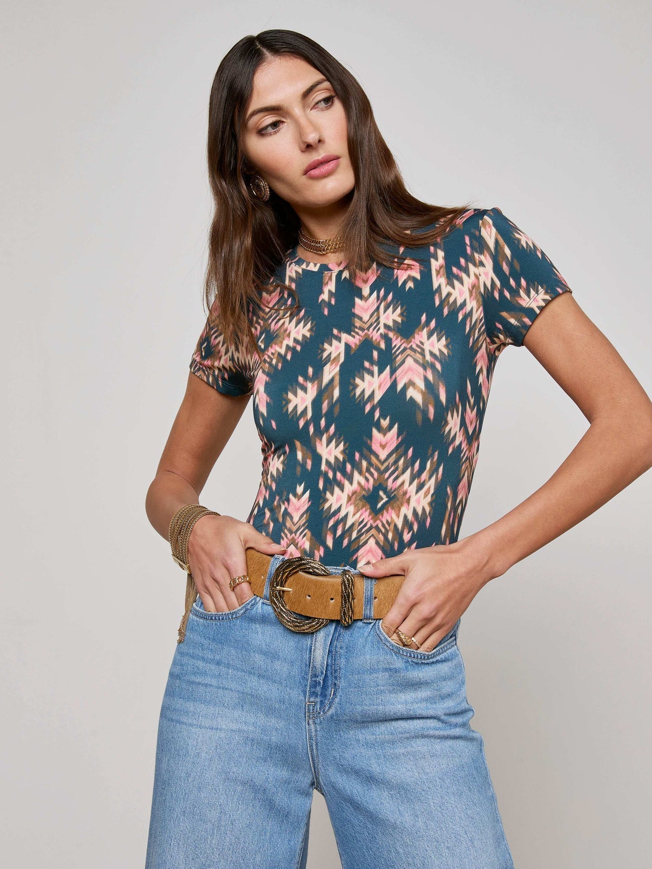 Ressi Fitted Tee in Charcoal Multi Ganado Print | L'AGENCE US