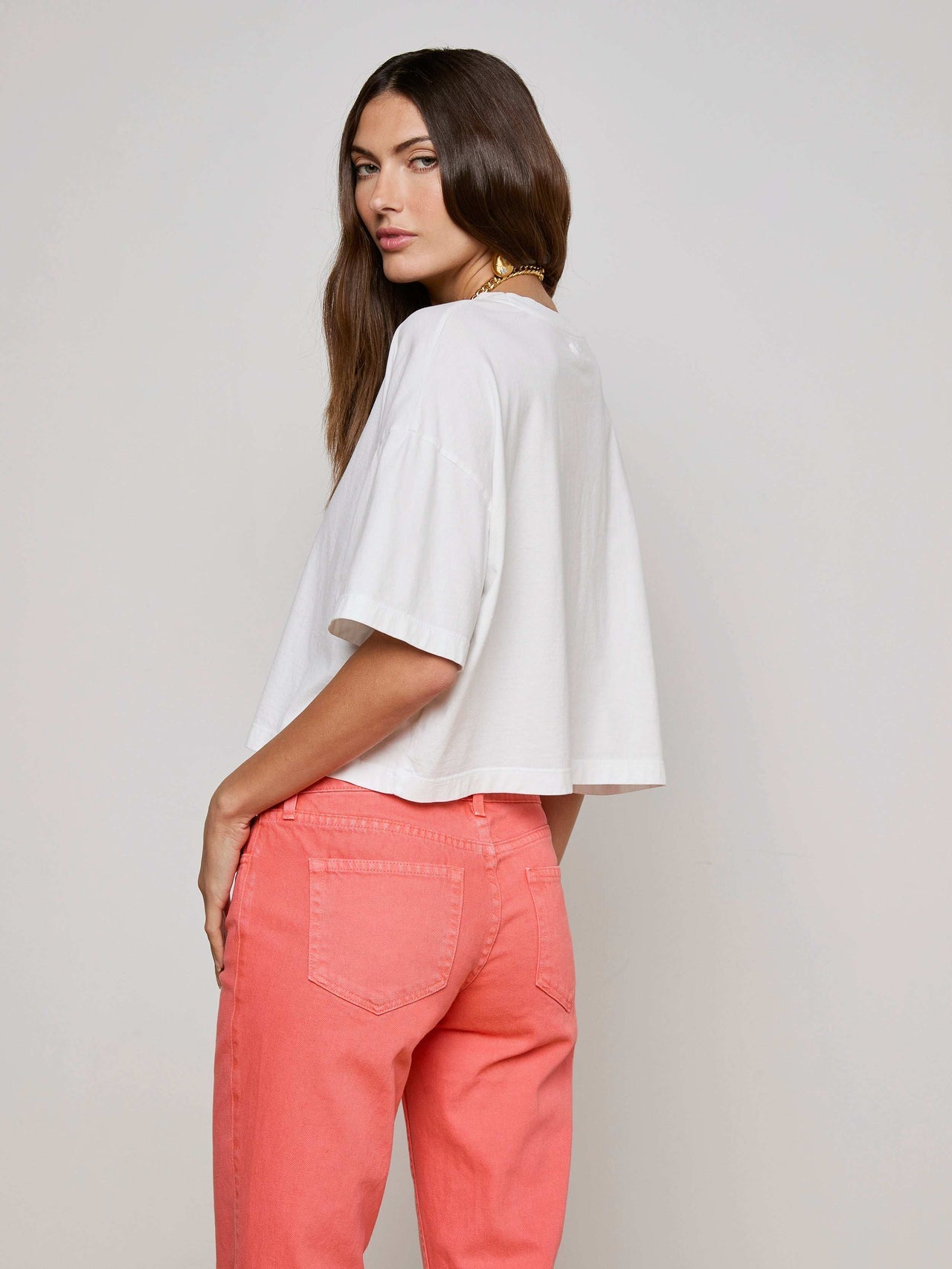 Daria Oversized Cropped Tee in White | L'AGENCE discount