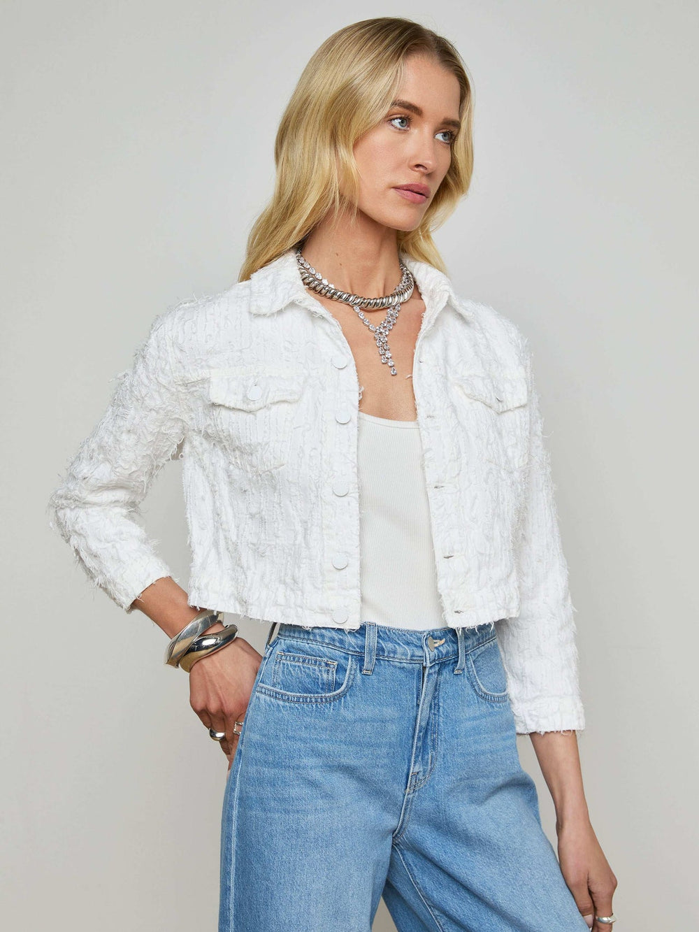 Koda Cropped Jean Jacket in Textile Blanc | L'AGENCE for sale