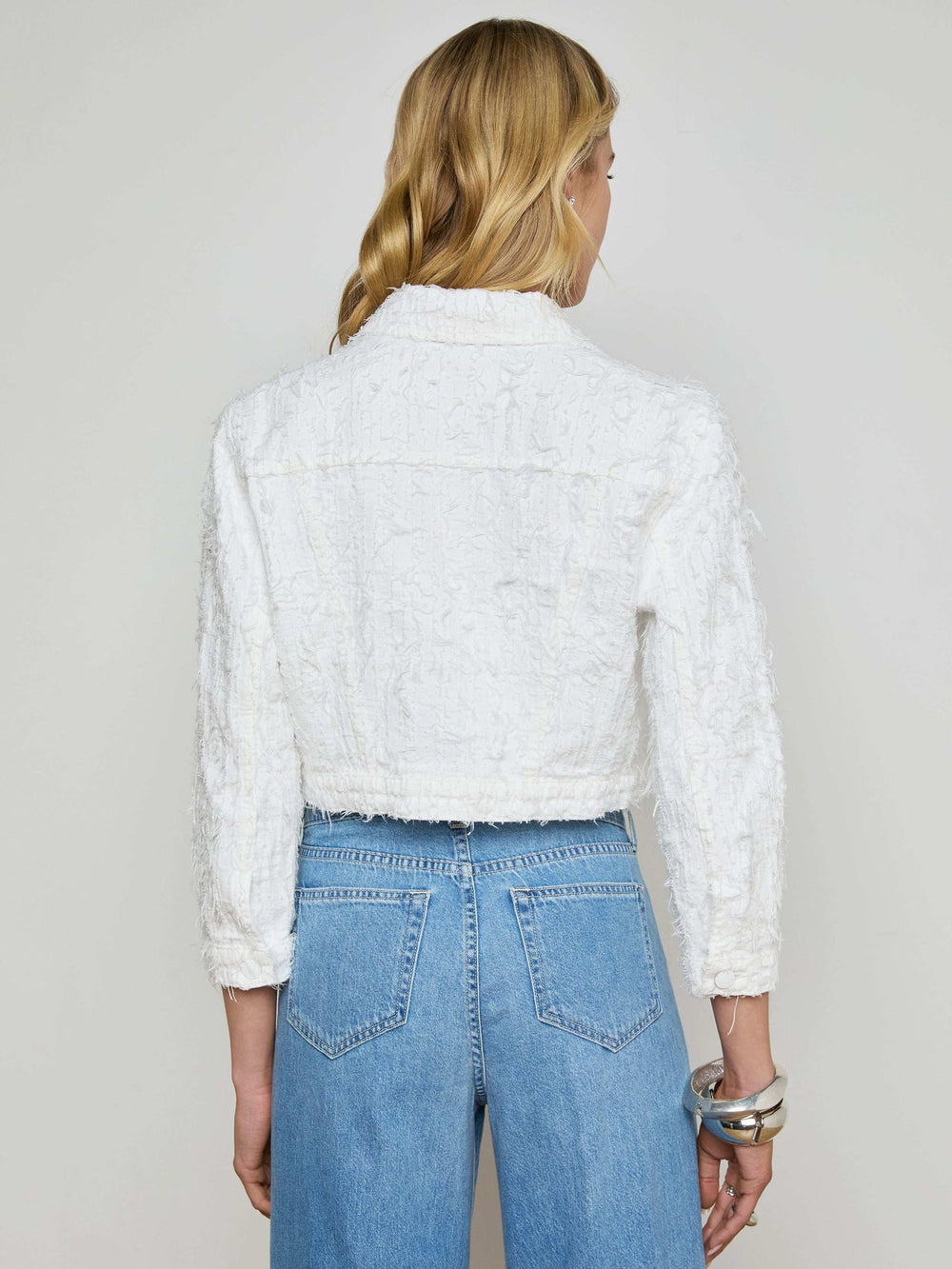 Koda Cropped Jean Jacket in Textile Blanc | L'AGENCE for sale