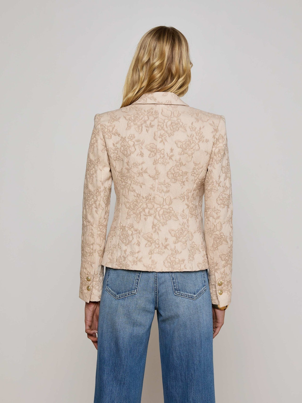 Jennah Jacquard Blazer in Neutral Crinkle Twill | L'AGENCE Women