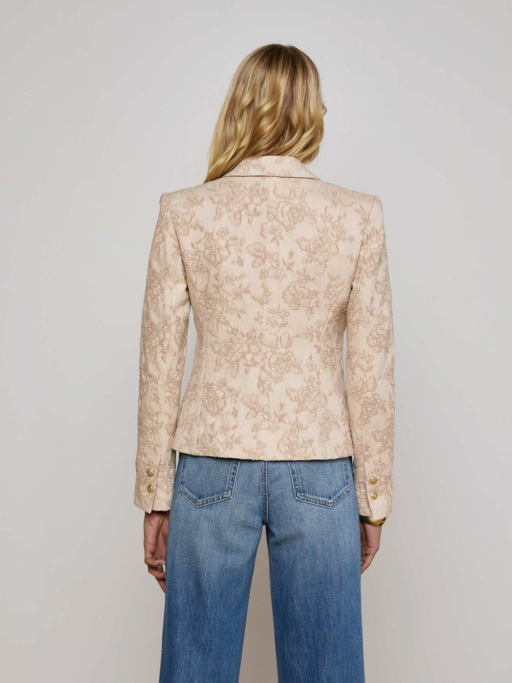 Jennah Jacquard Blazer in Neutral Crinkle Twill | L'AGENCE Women