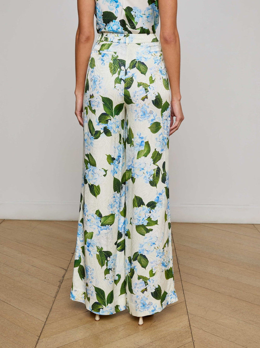 Pilar Pant in Ivory/Light Blue Large Hydrangea | L'AGENCE for sale