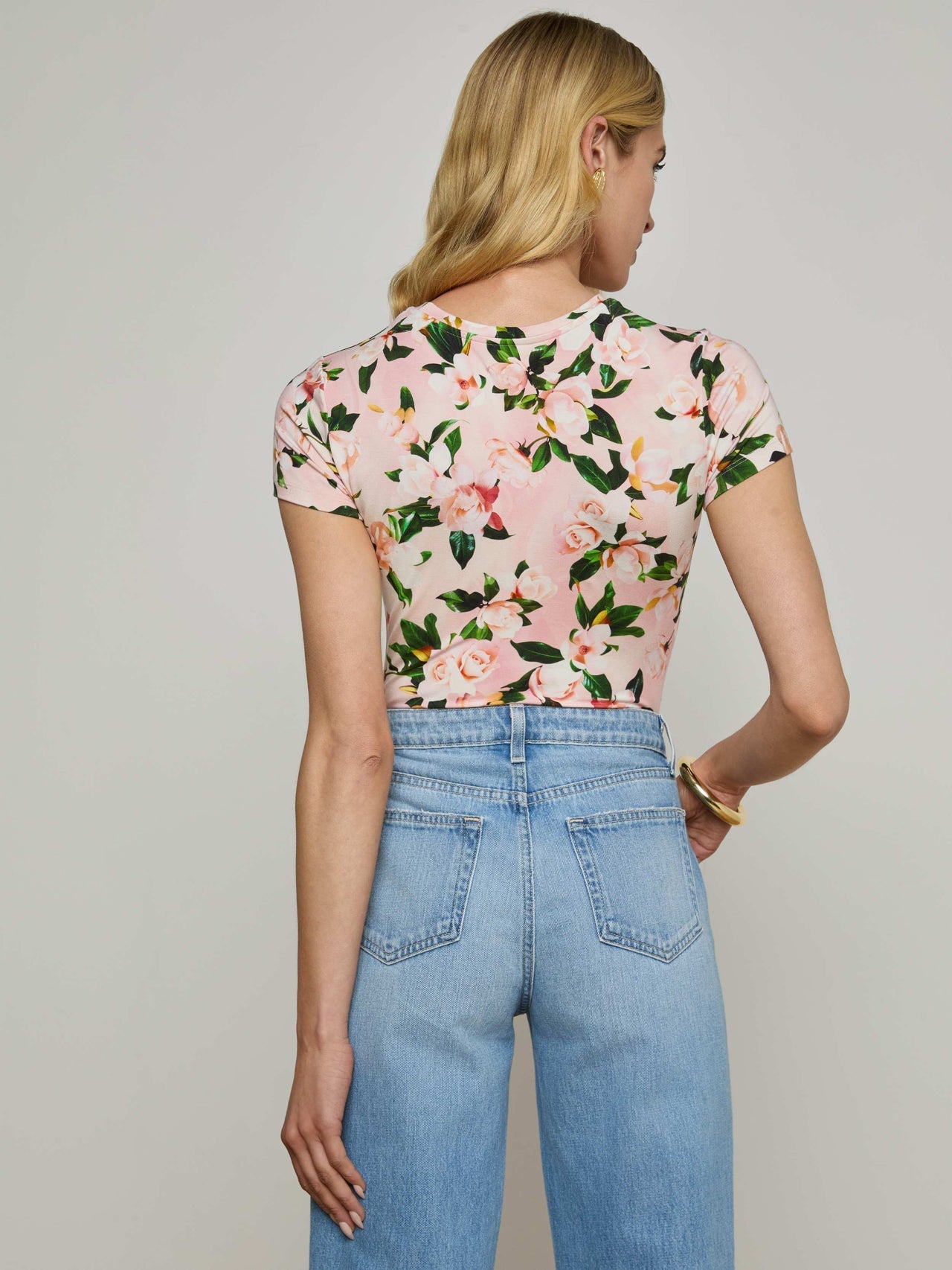 Ressi Fitted Tee in Pink Multi Magnolia Floral | L'AGENCE online