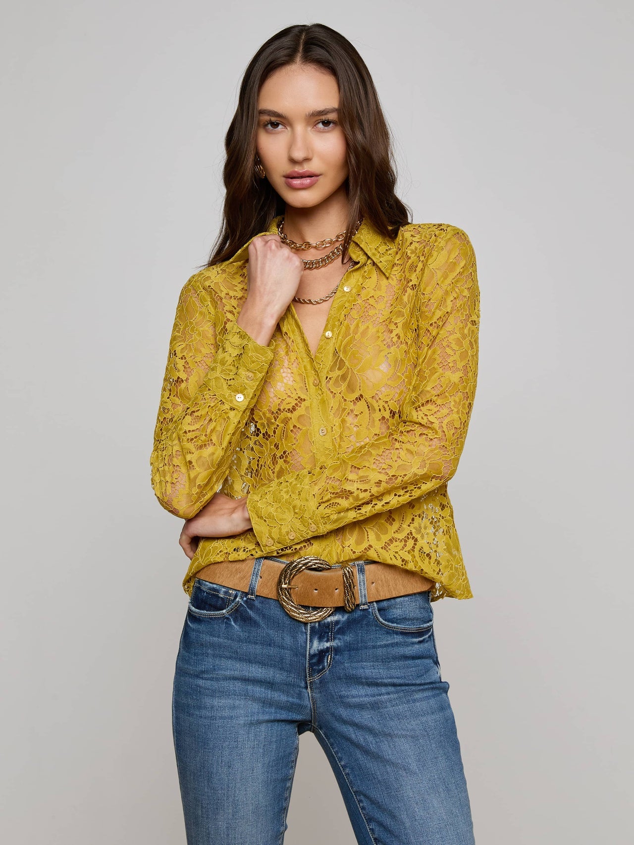 Maia Floral Lace Blouse in Ceylon Yellow Lace | L'AGENCE online