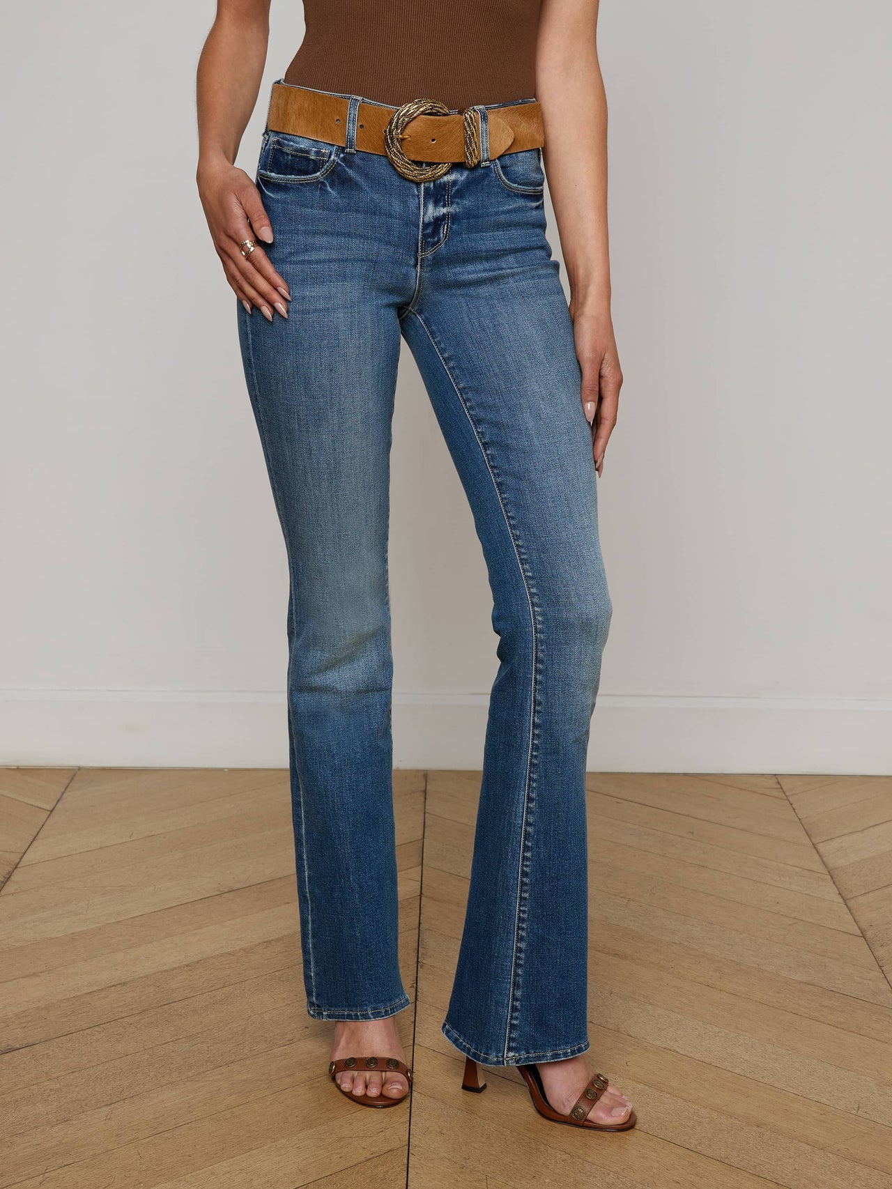 Cara Low-Rise Bootcut Jean in Alverez | L'AGENCE Women