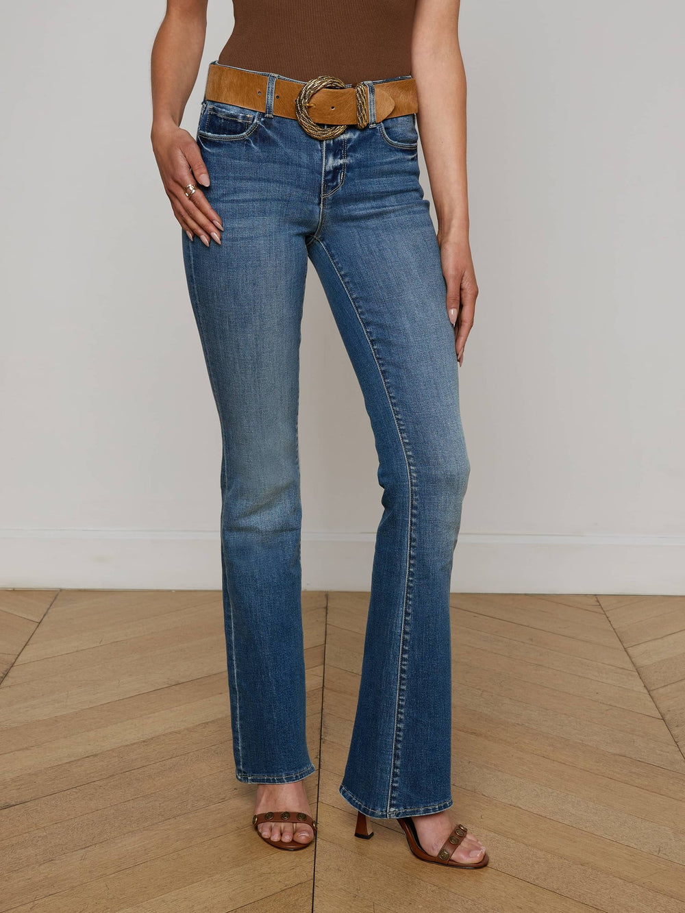 Cara Low-Rise Bootcut Jean in Alverez | L'AGENCE Women