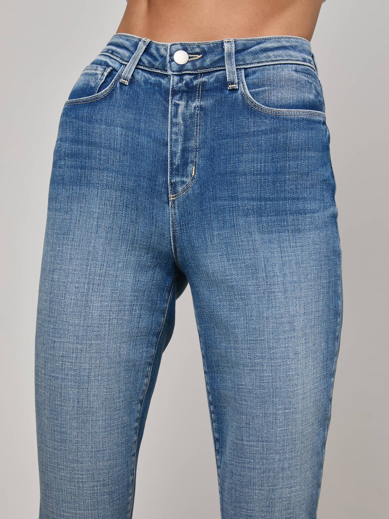 Celestia Slim-Leg Jean in Hayward | L'AGENCE online