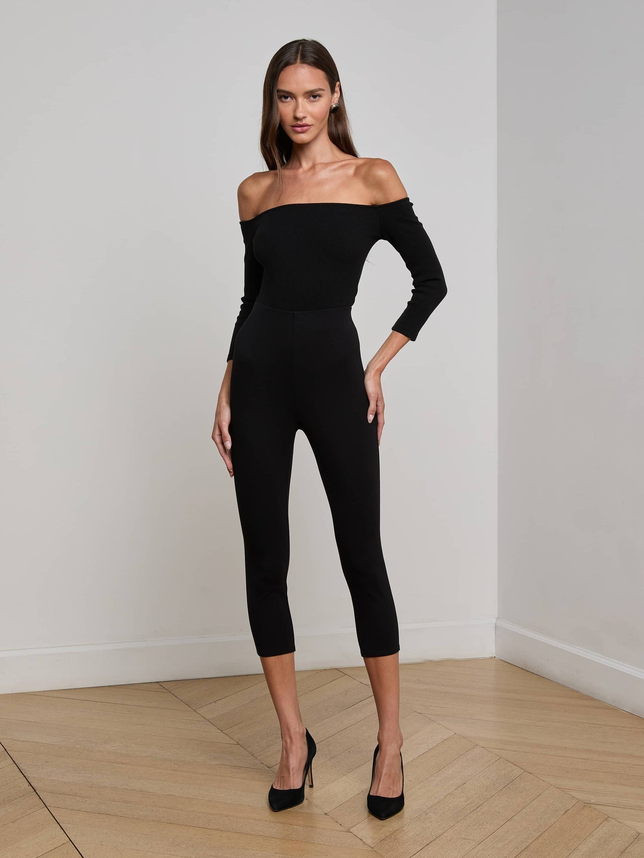 Evelyn Off-The-Shoulder Bodysuit in Black | L'AGENCE online