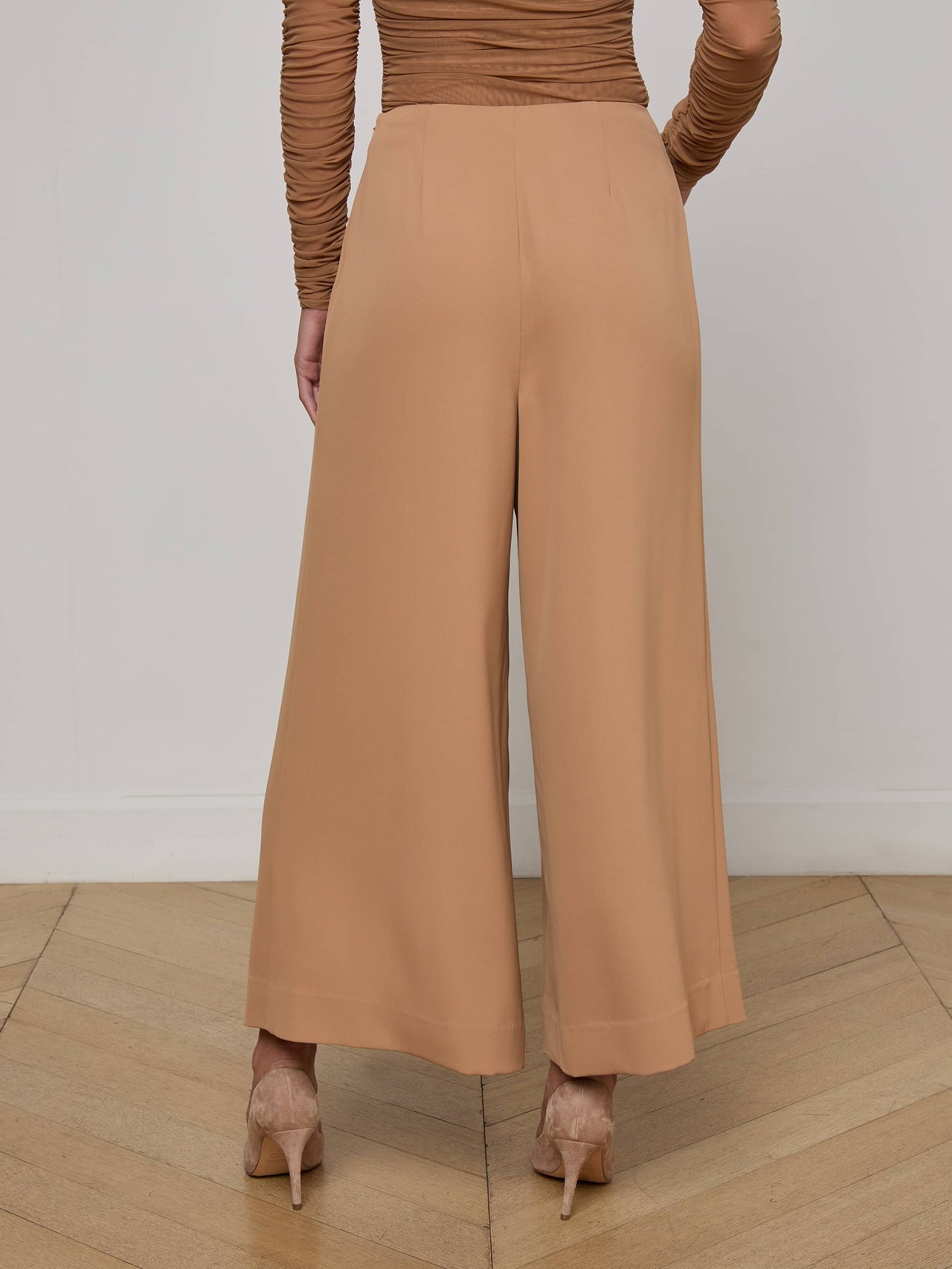 Novalynn Cropped Pleated Pant in Cinnamon Swirl | L'AGENCE Women