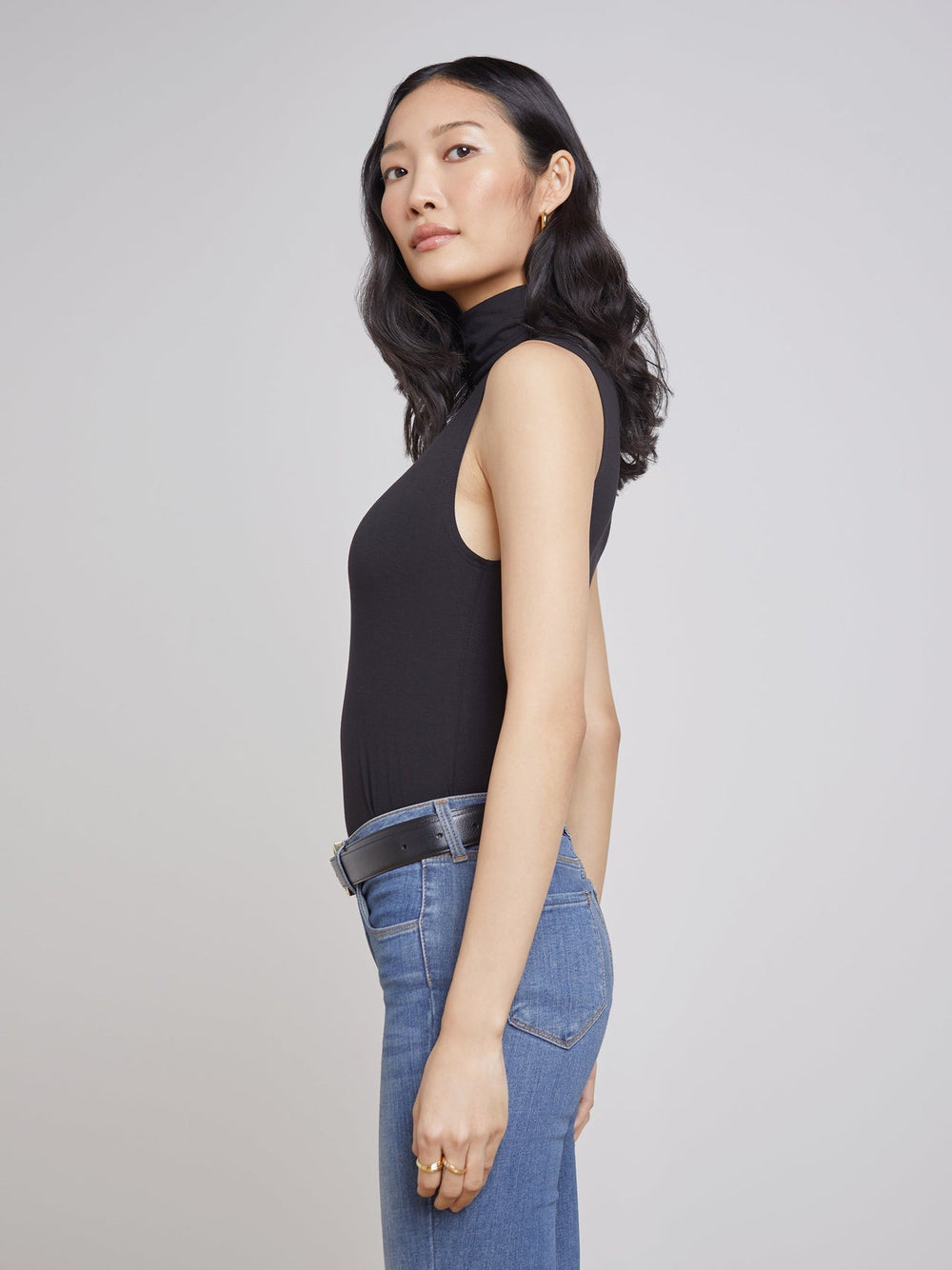 Ceci Sleeveless Turtleneck in Black | L'AGENCE online