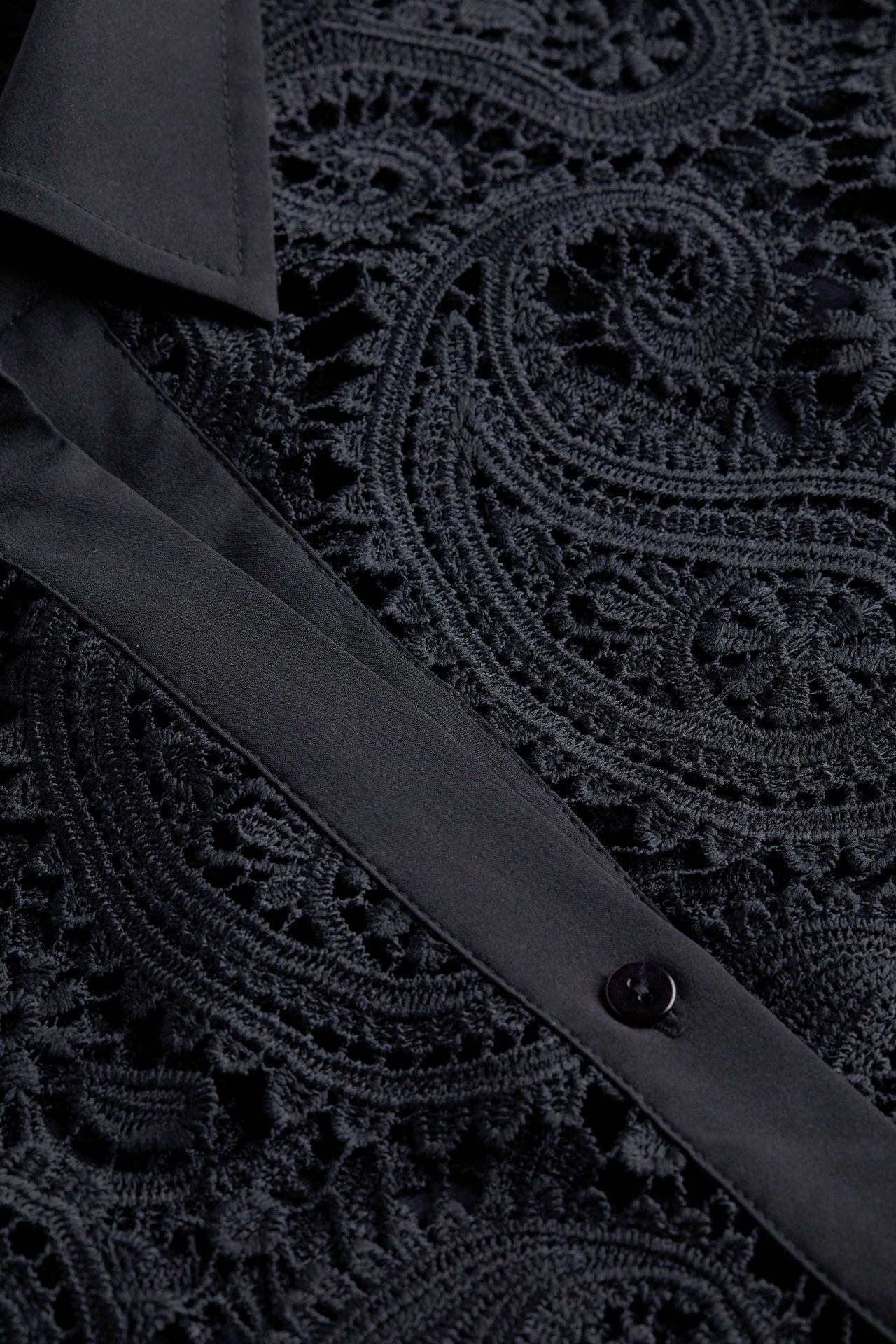 Odelia Cropped Paisley Lace Blouse in Black | L'AGENCE sale