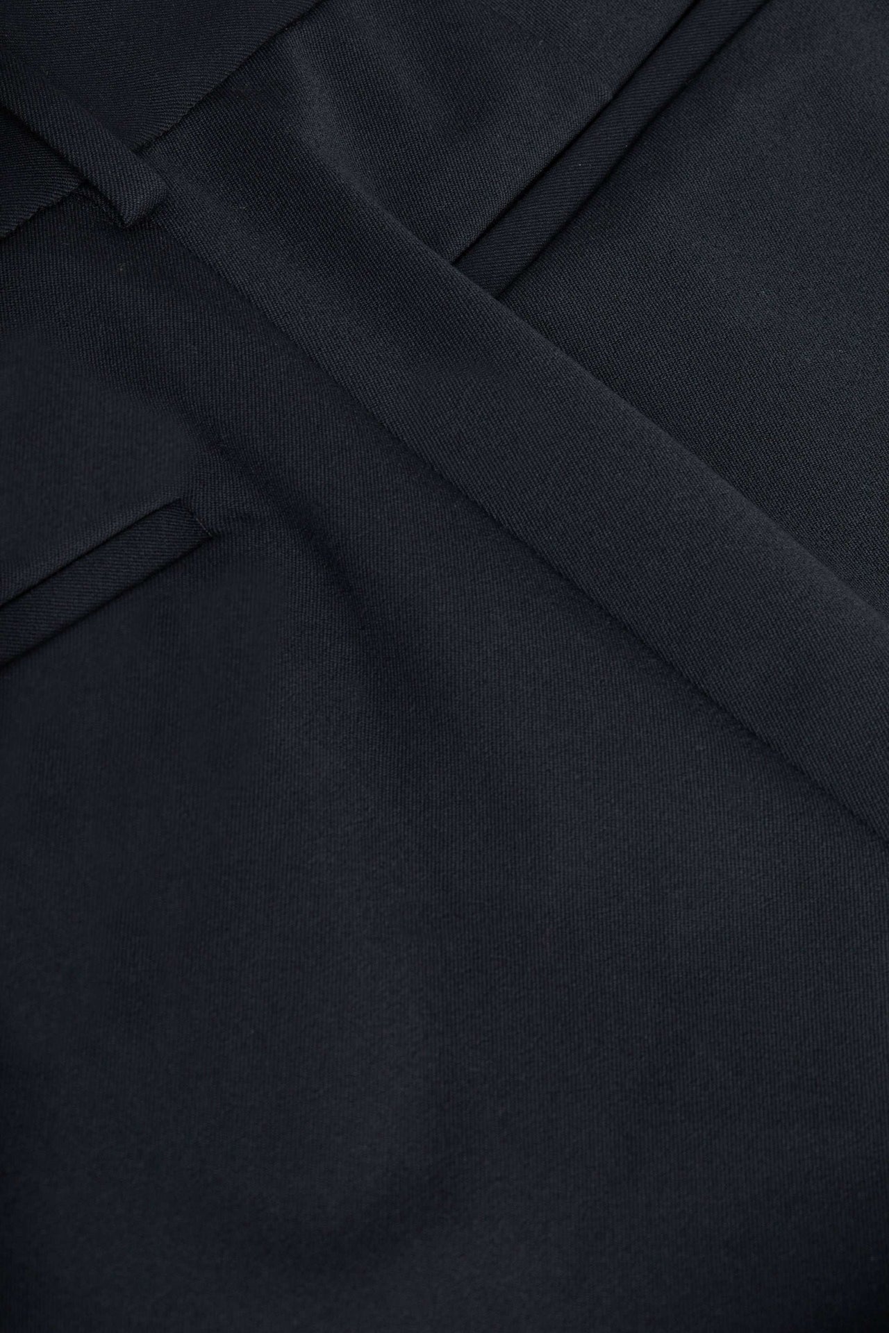 Pilar Wide-Leg Pant in Classic Black | L'AGENCE discount