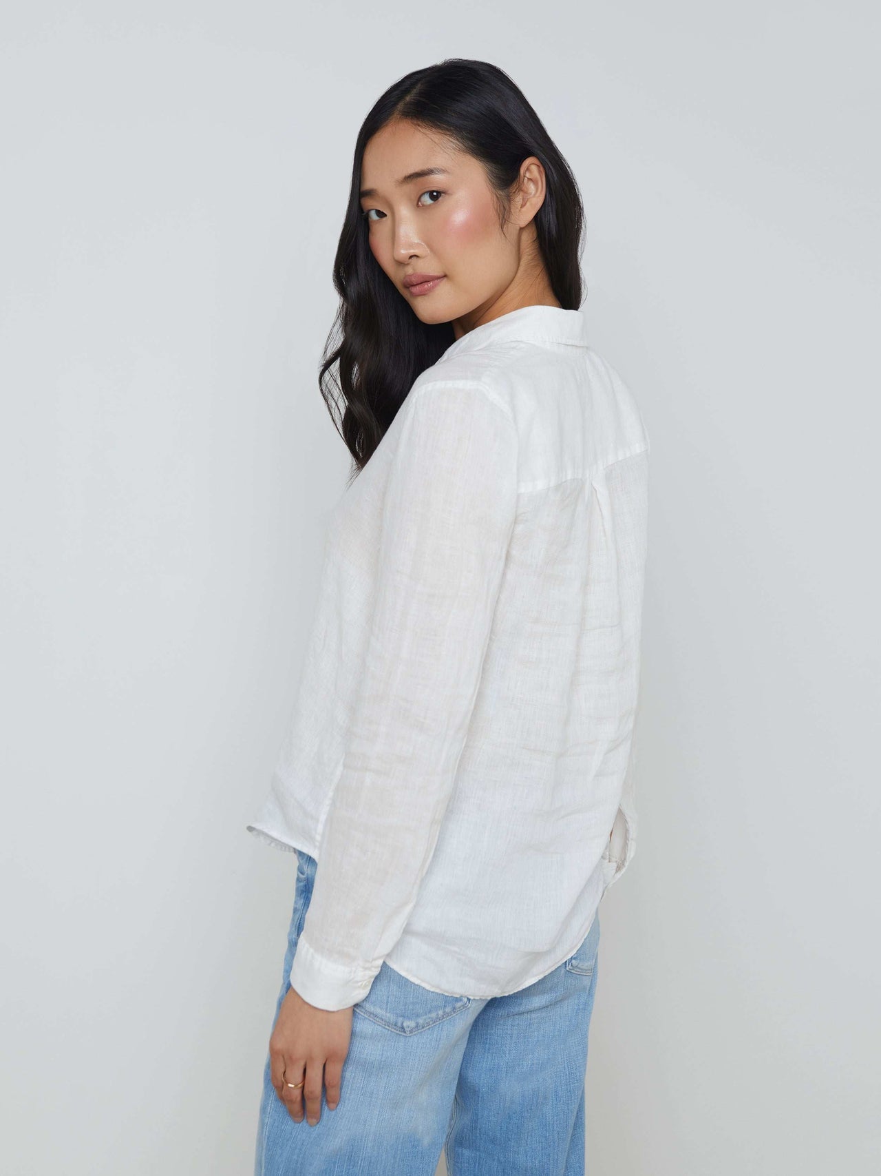 Tyler Long Sleeve Linen Blouse in White | L'AGENCE Women
