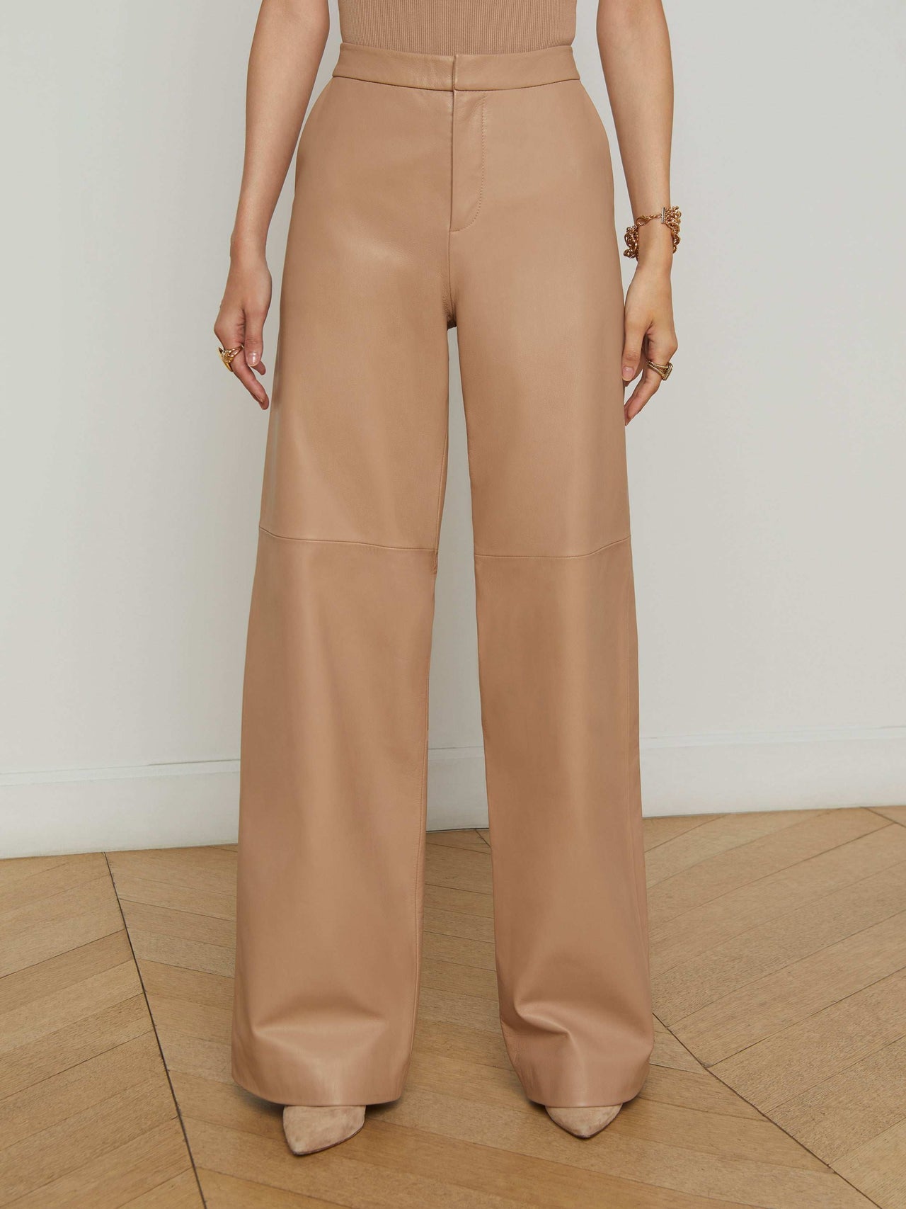 Livvy Leather Straight-Leg Trouser in Cappuccino | L'AGENCE online