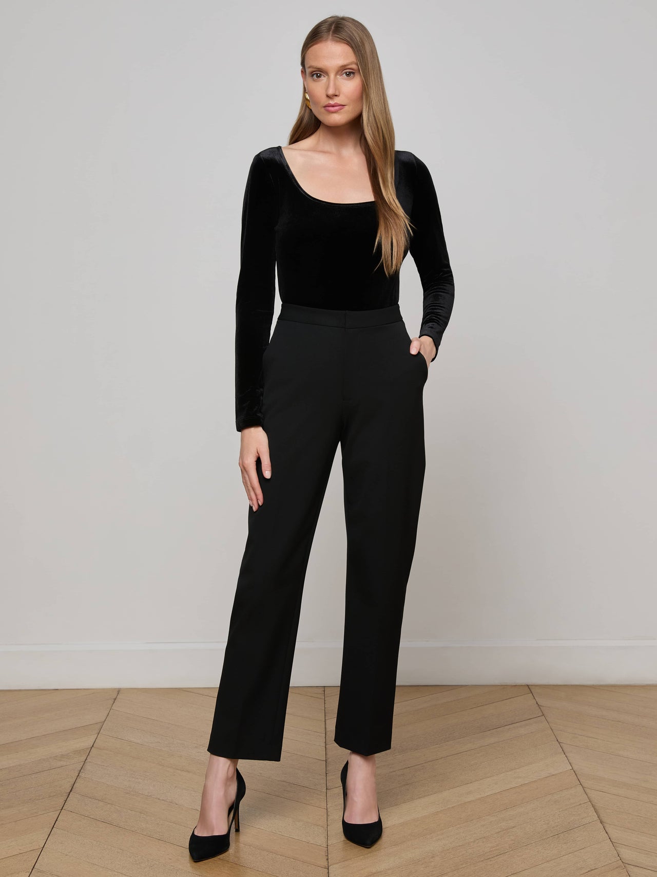 Jelena Velvet Top in Black | L'AGENCE US